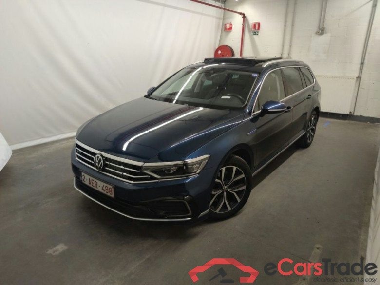 Volkswagen Passat Variant 1.4 TSI DSG6 GTE Business 5d