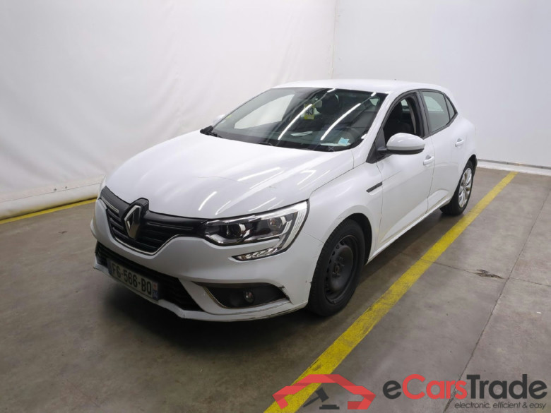 Megane IV Berline 5pt. Société Air Nav 1.5 dCi 90CV BVM6 E6 #1