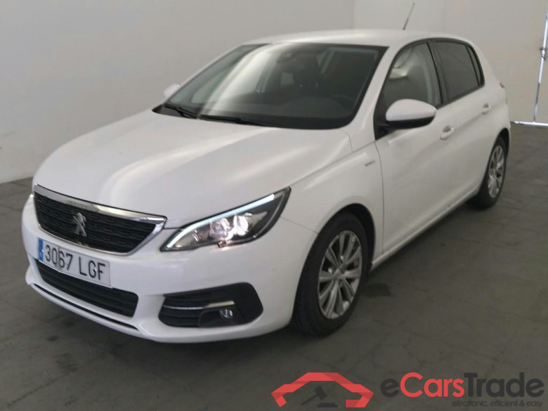PEUGEOT 308 / 2017 / 5P / berlina con portón 5P Style BlueHDi 100 S&S 6 Vel. MAN