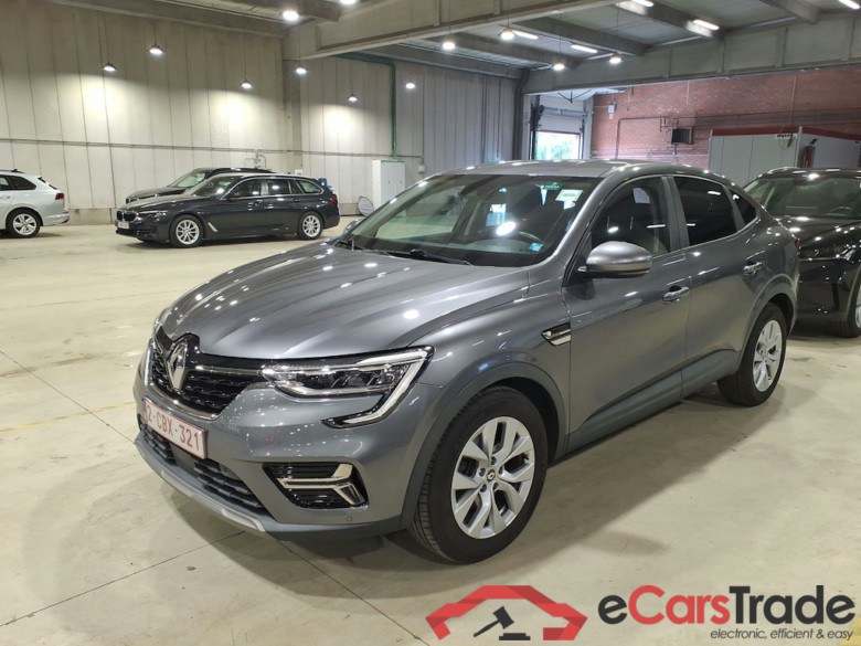 RENAULT ARKANA 1.6 E-TECH 145 CORPORATE EDITION