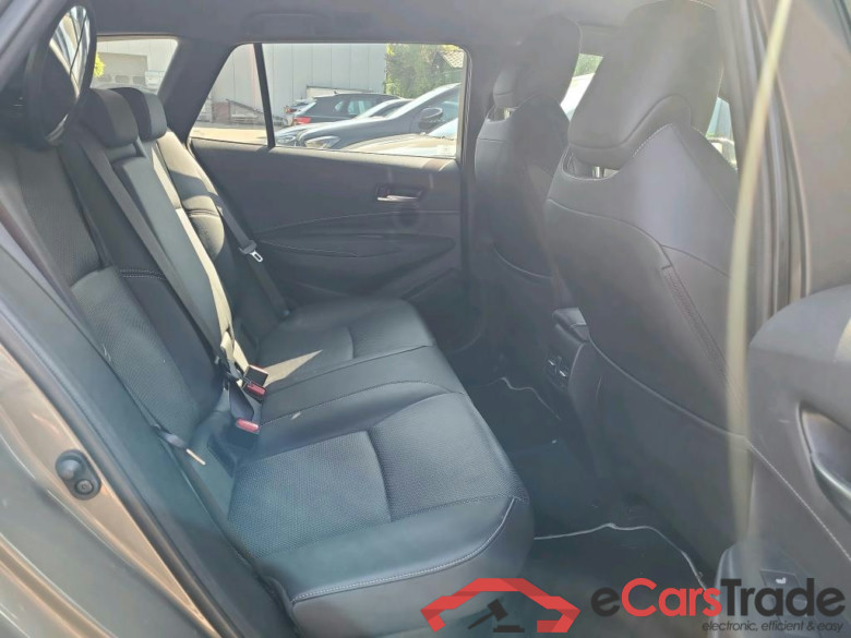 TOYOTA COROLLA TOURING SPORTS 2.0 HEV PREMIUM E-CVT #6