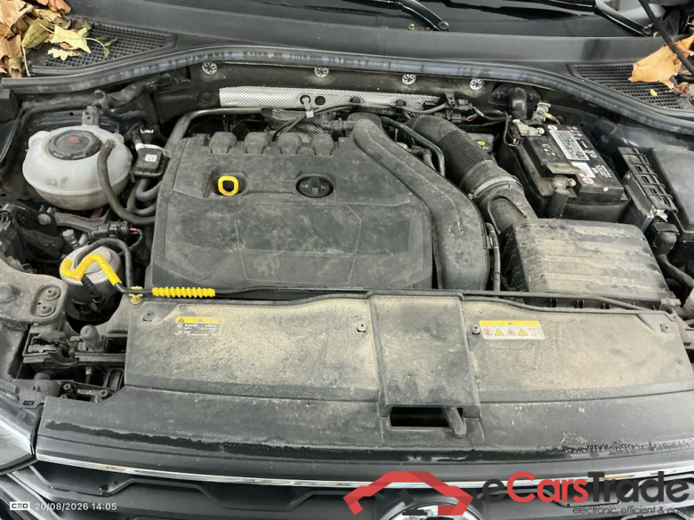 VOLKSWAGEN T-ROC 1.5 TSI DSG ELEGANCE #6