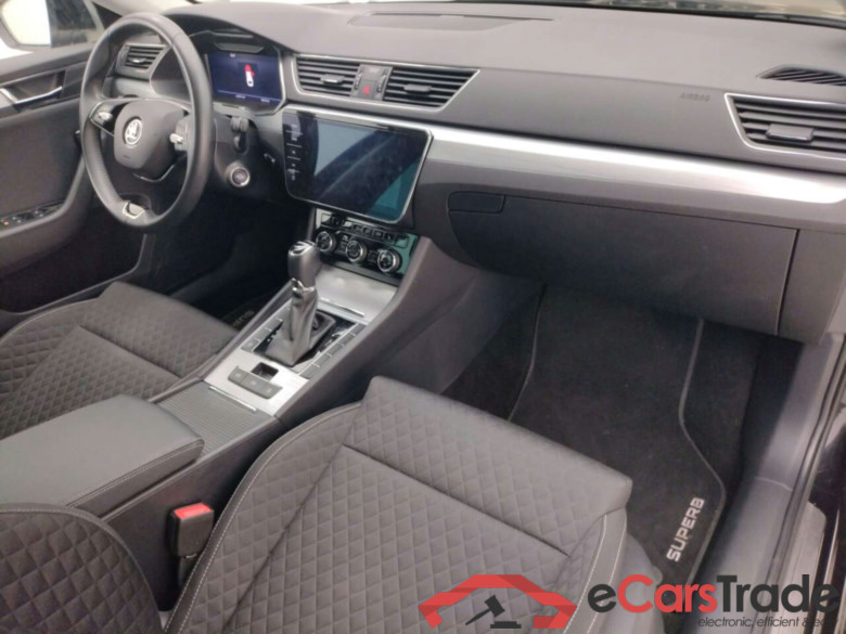 SKODA SUPERB COMBI 2.0 TDI AMBITION #3