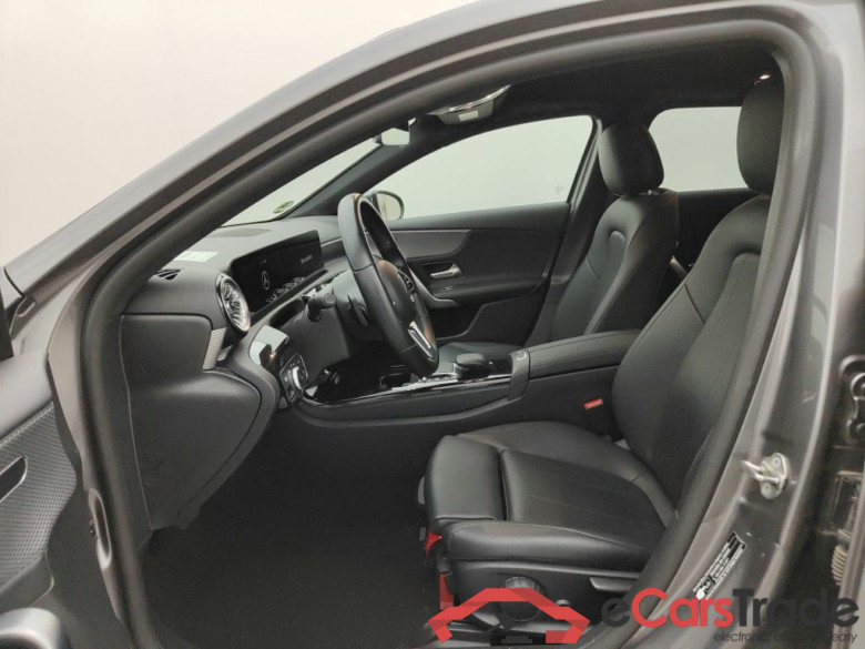 Mercedes-Benz A-Klasse A 180 d Business Solution Aut. 5d #3