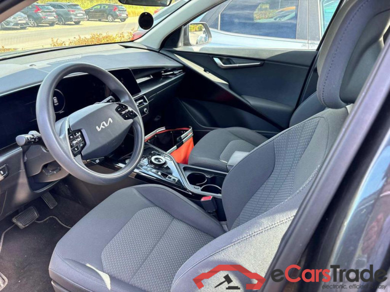 KIA e-Niro 64.8 kWh Pure #5
