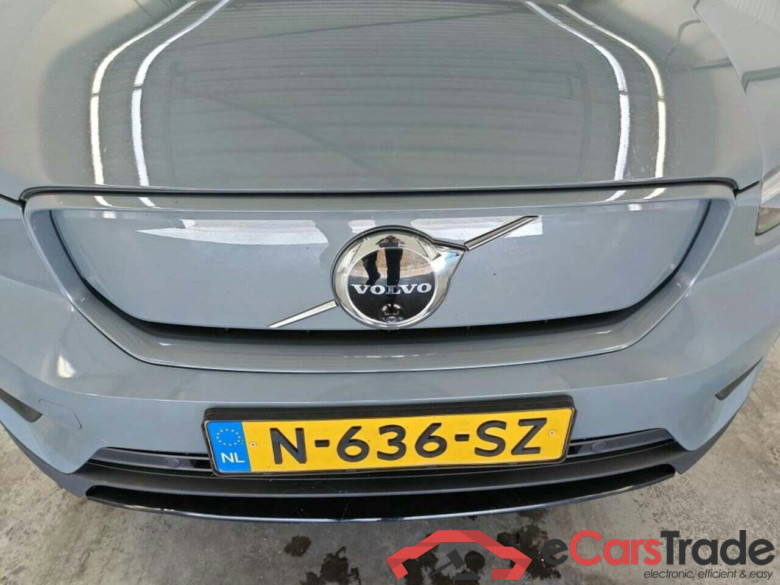 VOLVO XC40 Recharge Pro #4