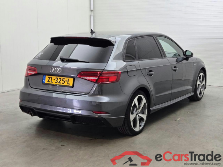 AUDI A3 SPORTBACK 30 TFSI Sport S Line Edition #4
