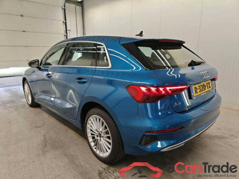 AUDI A3 Sportback 40 TFSI e Adv edit. #6