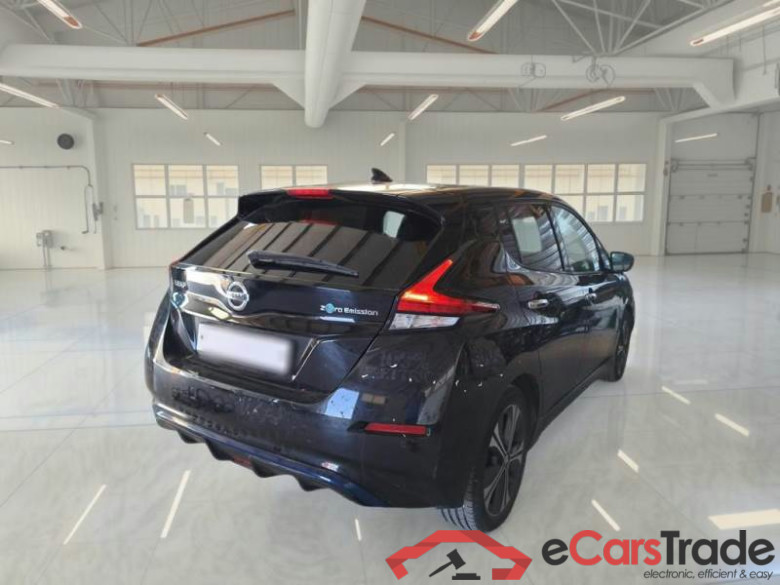 NISSAN LEAF / 2017 / 5P / BERLINA BUSINESS 40KWH #3