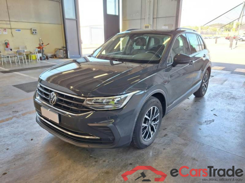 VOLKSWAGEN TIGUAN / 2020 / 5P / SUV 1.5 TSI ACT 110KW LIFE DSG #1
