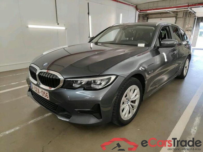 BMW 3 Reeks Touring Série 3 Touring 320e (150 kW) (PHEV) 150kW/204pk  5D/P Auto-8