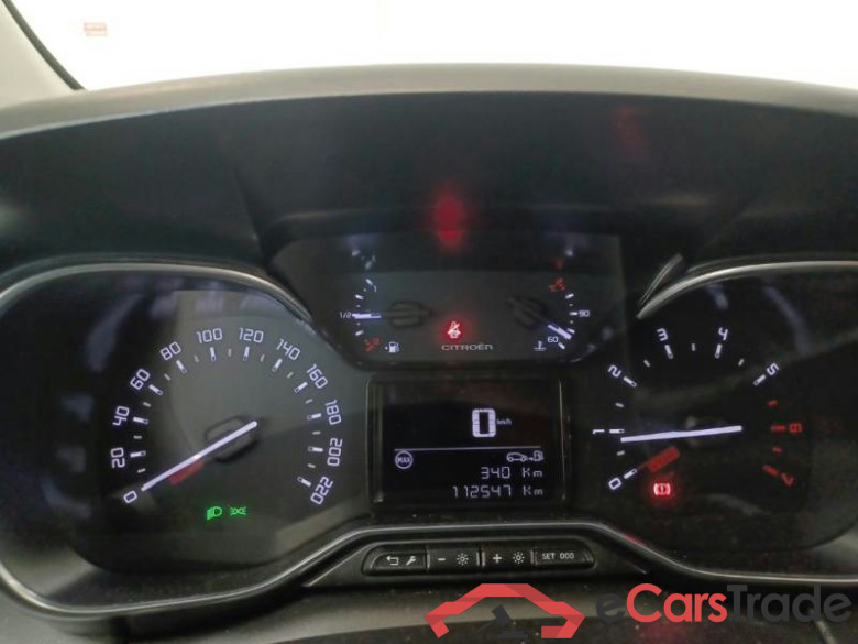 CITROEN C3 AIRCROSS / 2021 / 5P / SUV BLUEHDI 120 SeS SHINE EAT6 #4