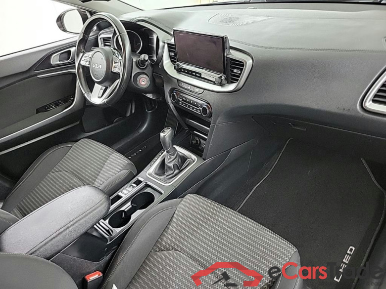 KIA ceed sportswagon 1.0 T-GDi DynamicLine 5D 88kW Athlon Edition #6