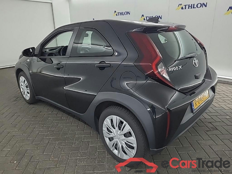 TOYOTA Aygo X 1.0 VVT-I MT play 5D 53kW #4