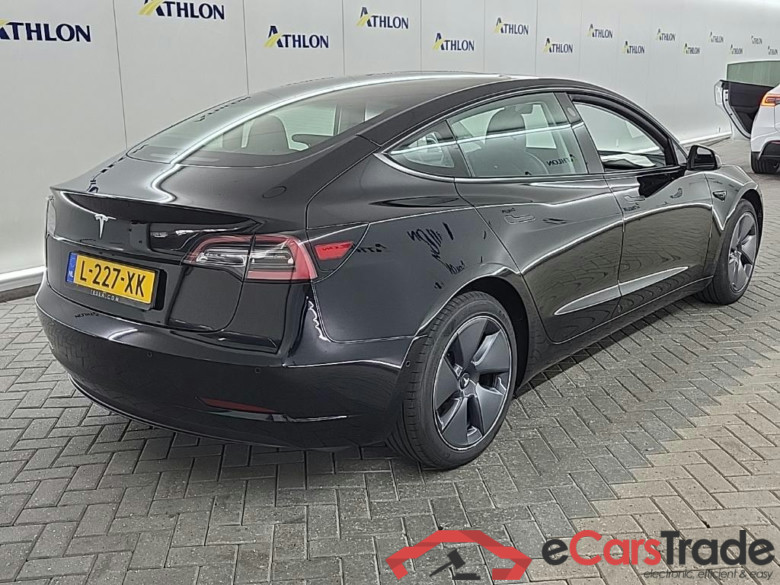 Tesla Model 3 Standard Range Plus RWD 4D 225kW #3