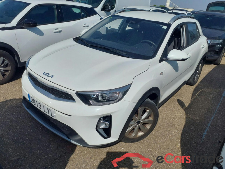 KIA Stonic / 2017 / 5P / todoterreno 1.0 T-GDi 74kW MHEV iMT Concept Plus(SL)(SP) #1