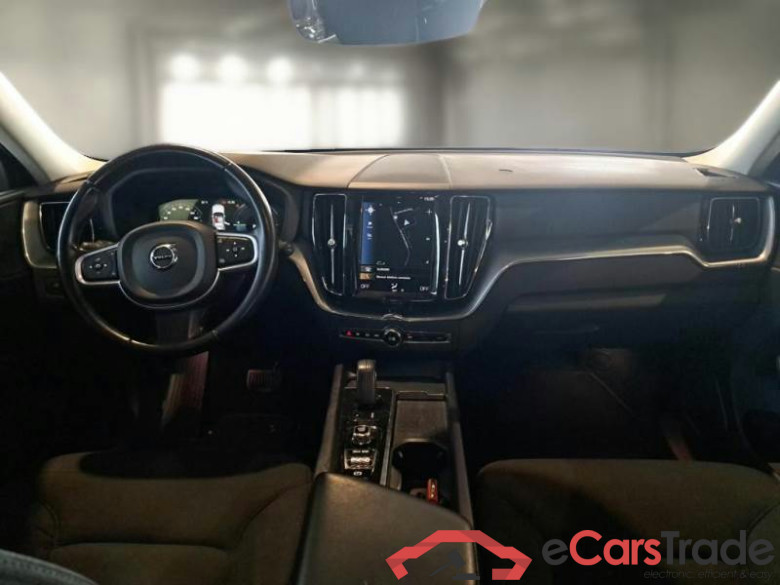 VOLVO XC60 / 2017 / 5P / SUV T6 PLUG-IN AWD AUTO RECHARGE INS. EXP #3