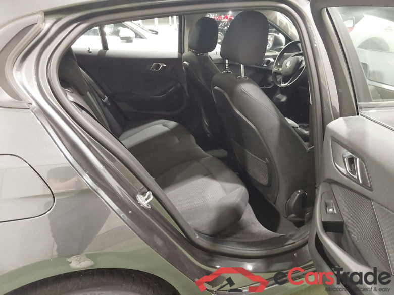 BMW 1 SERIES HATCH 1.5 118IA (100KW) #5