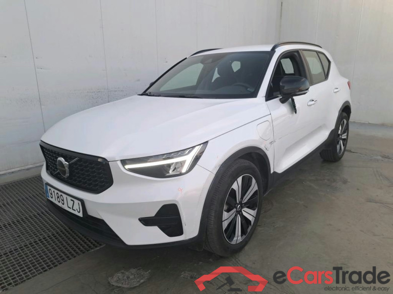 VOLVO XC40 / 2021 / 5P / todoterreno 1.5 T5 Recharge PHEV Plus Dark Auto #1