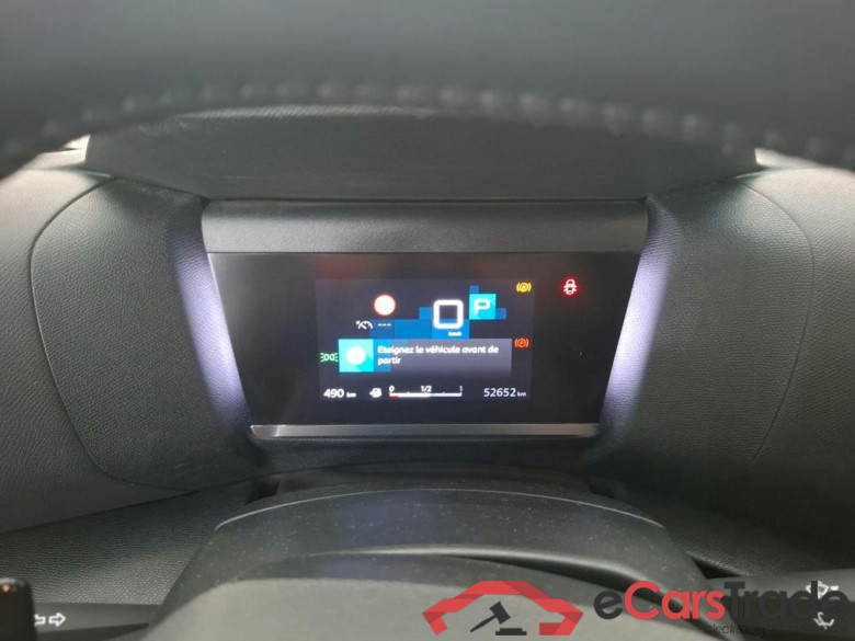 CITROEN C4 X / 2022 / 4P / Berline PureTech 130 S&S EAT8 Feel Pack #6