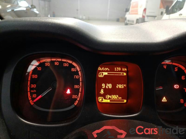 FIAT PANDA / 2011 / 5P / BERLINA 1.2 69CV SeS E6D-TEMP EASY #4