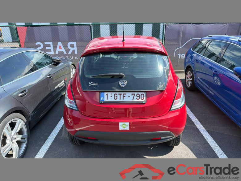 LANCIA Ypsilon 5P/D CNG Ypsilon CNG 0.9 TwinAir EcoChic Gold #6