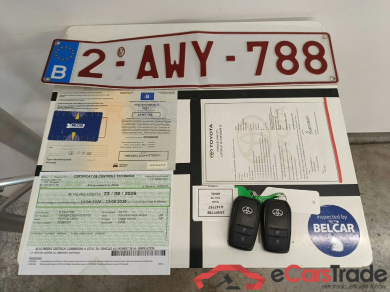 Toyota Yaris 1.5 VVT-i Hybrid Iconic e-CVT 5d #4