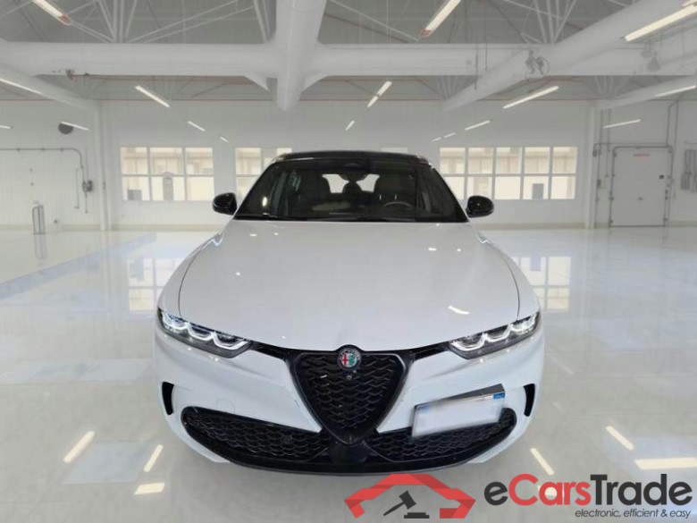 ALFA ROMEO TONALE / 2022 / 5P / SUV 1.5 160CV HYBRID TCT7 VELOCE #6