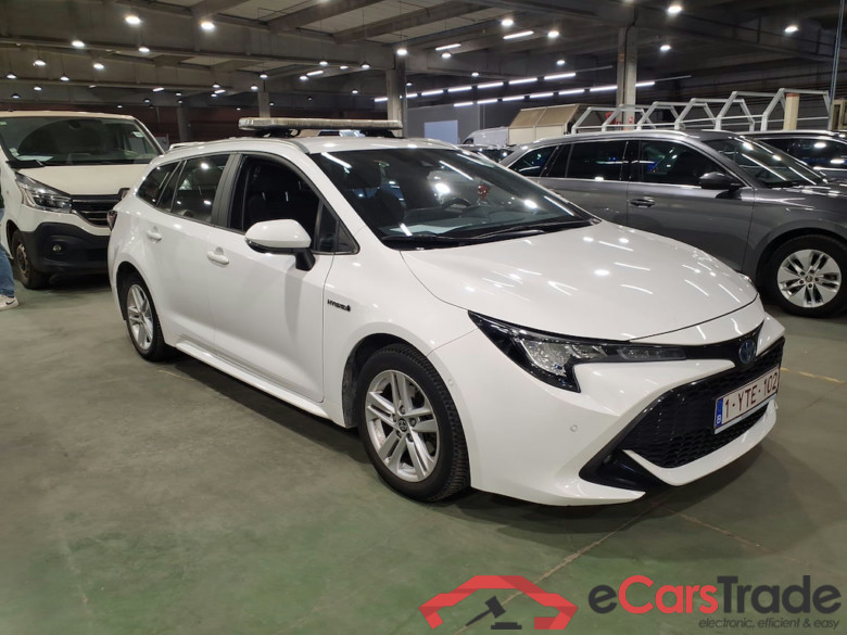 TOYOTA Corolla 1.8 HYBRID DYNAMIC E-CVT #1