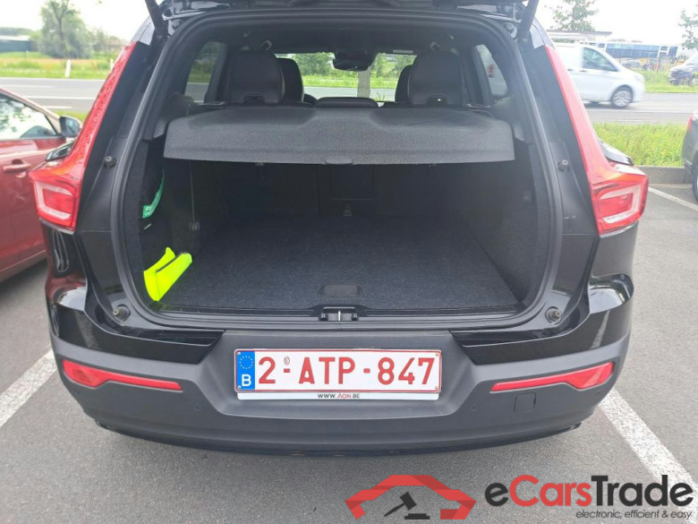 VOLVO XC40 1.5 T3 GEARTRONIC R-DESIGN #4
