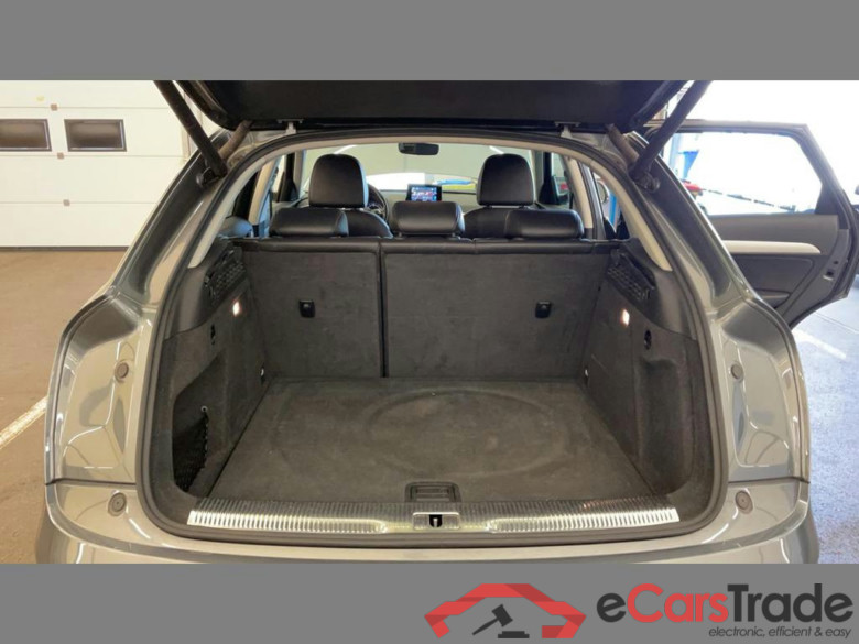 AUDI Q3 1.4 TFSI c.o.d S tronic #6