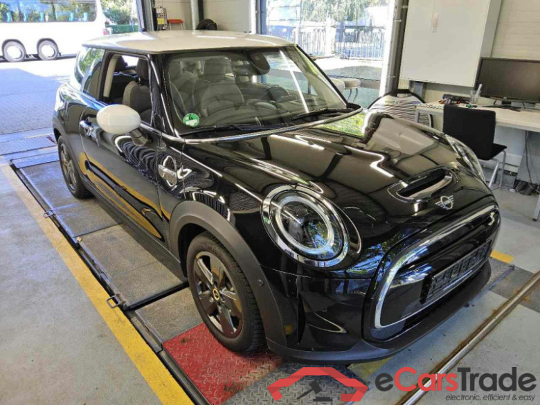 MINI Mini 3-trg. (F56)(2013->) DE - LimS3 SE, Cooper SE Classic Trim, (Facelift 2) 2021 - 2024 #2