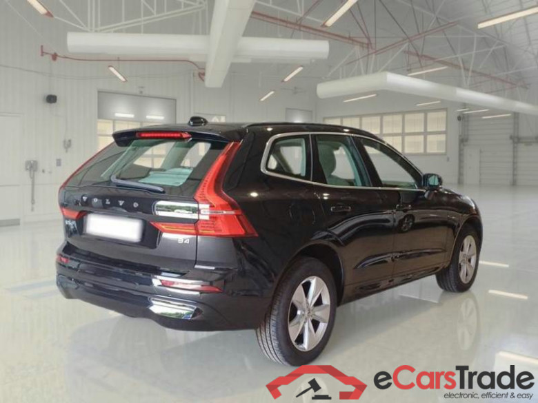 VOLVO XC60 / 2021 / 5P / FUORISTRADA B4 D AUTOMATICO CORE N1 #2