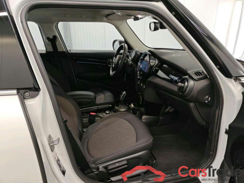 Mini 5-deurs 1.5 Cooper Camden #6