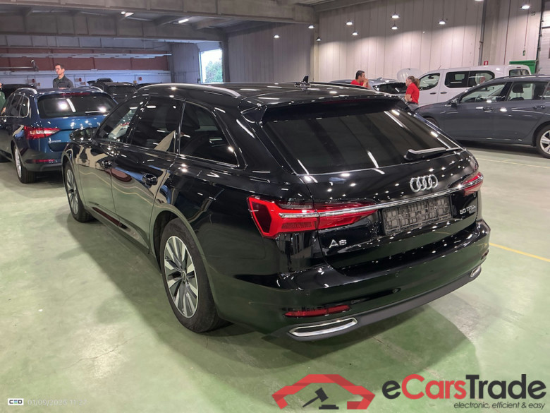 AUDI A6 AVANT 2.0 TFSI 50 E 4WD S-TR BUS ED ATTR #4