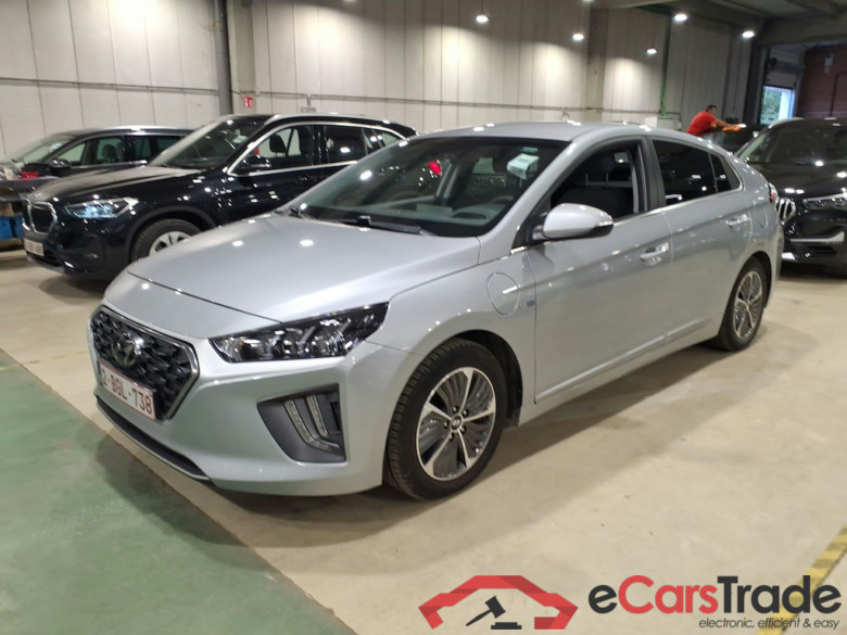 HYUNDAI IONIQ 1.6 PLUG-IN HYBRID FEEL