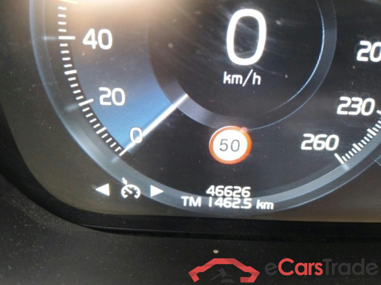 VOLVO XC60 / 2017 / 5P / todoterreno 2.0 T6 AWD Recharge Inscription Auto #5