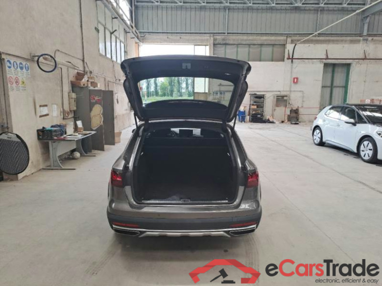 AUDI A4 ALLROAD QUATTRO / 2019 / 5P / STATION WAGON 2.0 40 TDI QUATTRO S TRON. ID. CONTRAST #5