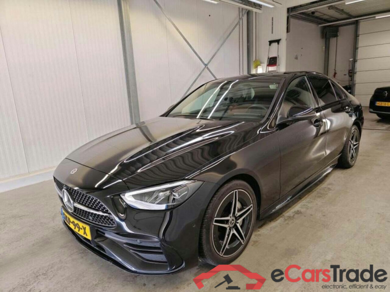 MERCEDES-BENZ C-klasse 180 AMG Line