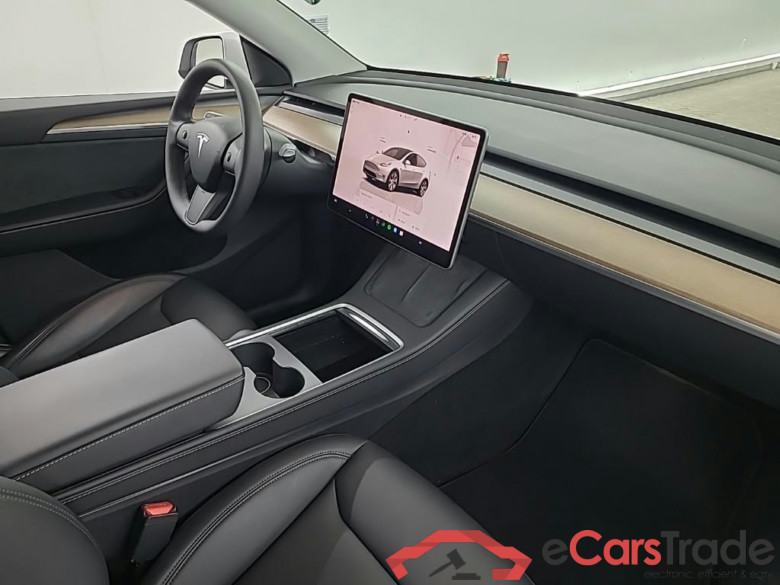 Tesla Model Y Long Range Dual Motor AWD 5D 378kW #6