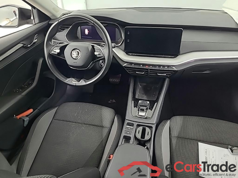 SKODA Octavia Combi 1.5 TSI Bns Ed. Plus #6