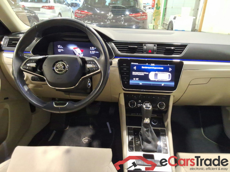 SKODA SUPERB COMBI 2.0 CRTDI 147KW DSG7 CLEVER+ #6