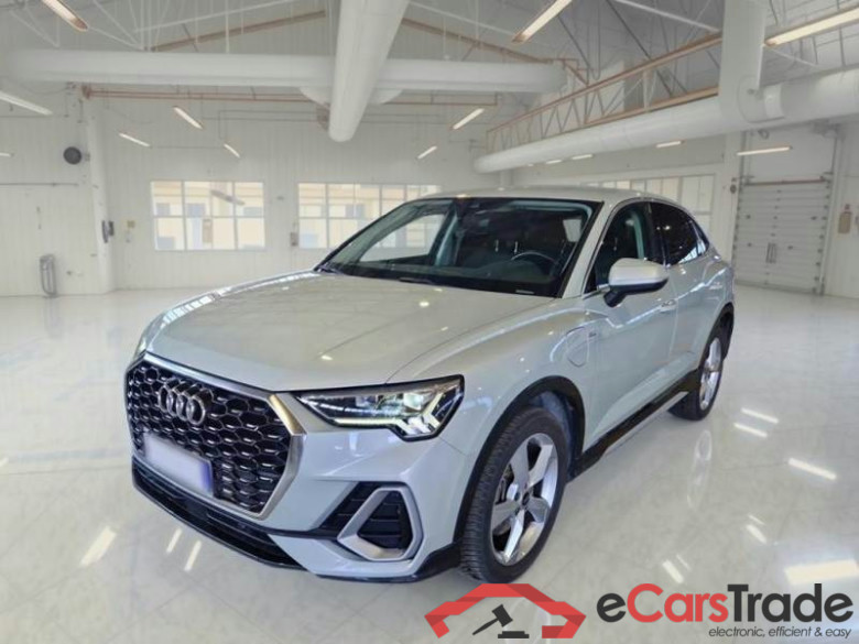 AUDI Q3 SPORTBACK / 2019 / 5P / SUV 45 TFSI E S TRONIC S LINE EDITION