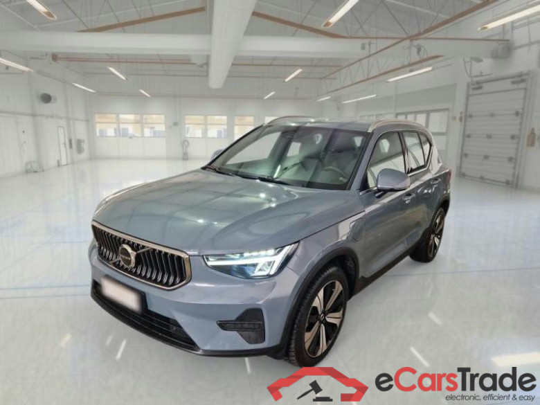 VOLVO XC40 / 2021 / 5P / SUV T5 RECHARGE PLUG-IN AUTO PLUS BRIGHT #1