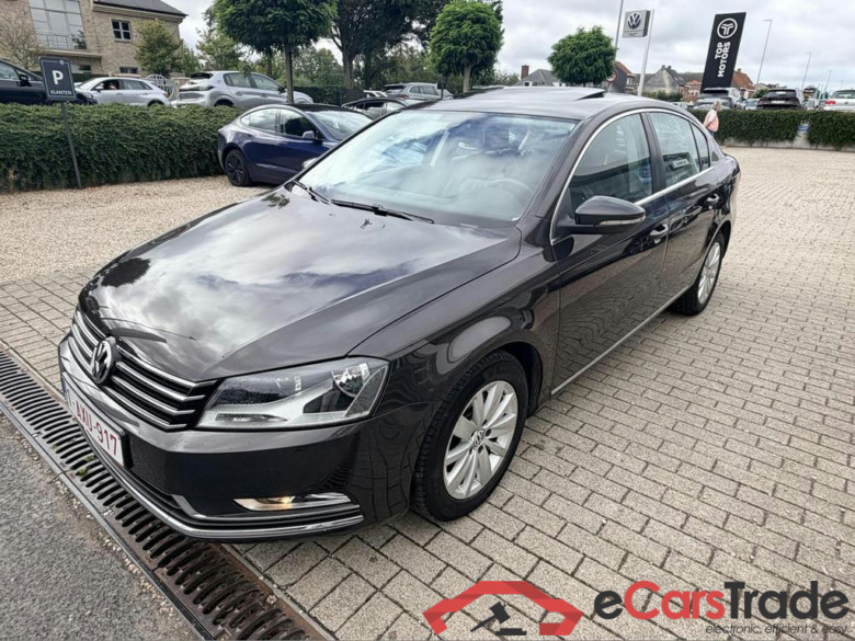 VOLKSWAGEN Passat Dsl Passat 1.6 CR TDi Comfortline BMT