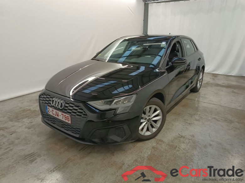 Audi A3 Sportback 2.0 30 TDi 85kW S tronic Attraction B.E. 5d