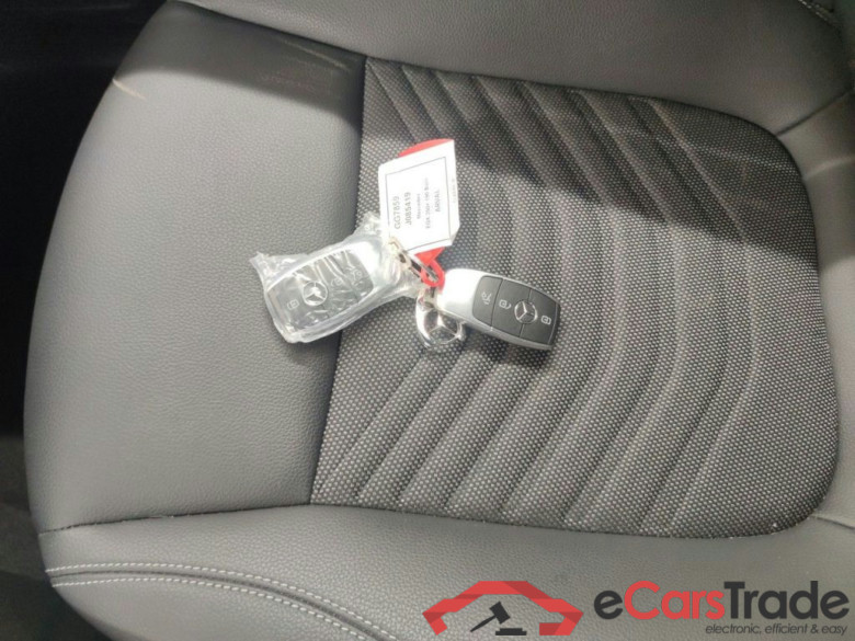 MERCEDES EQA (H293) 66.5 kWh EQA 250+ Business Line 5d *tijdens consignatie barst in voorruit ontstaan = 0309 hersteld ten laste #4
