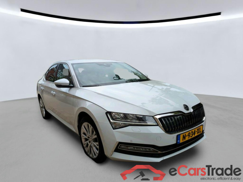 SKODA Superb 115 kW #4