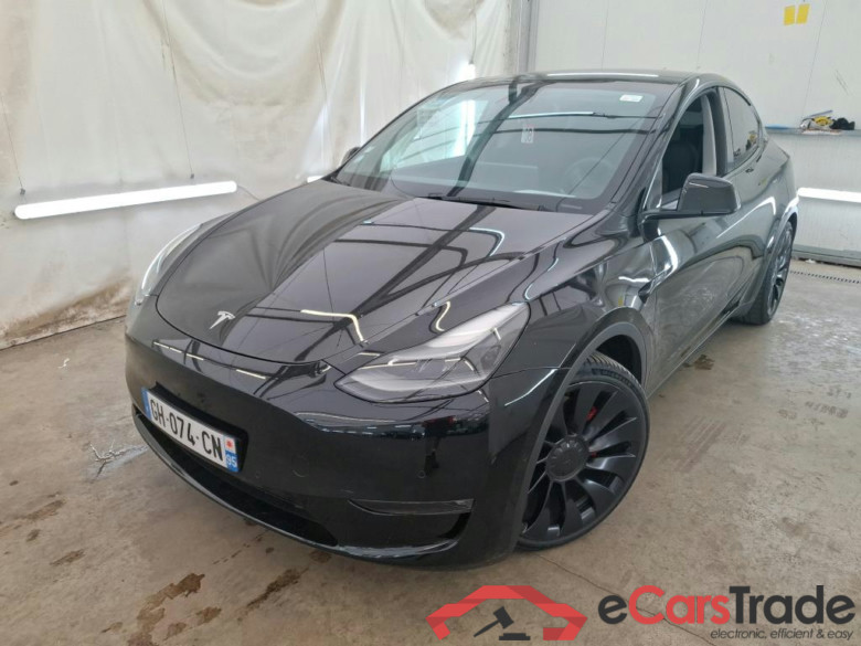 TESLA Model Y / 2020 / 5P / SUV Performance Dual Motor AWD #1