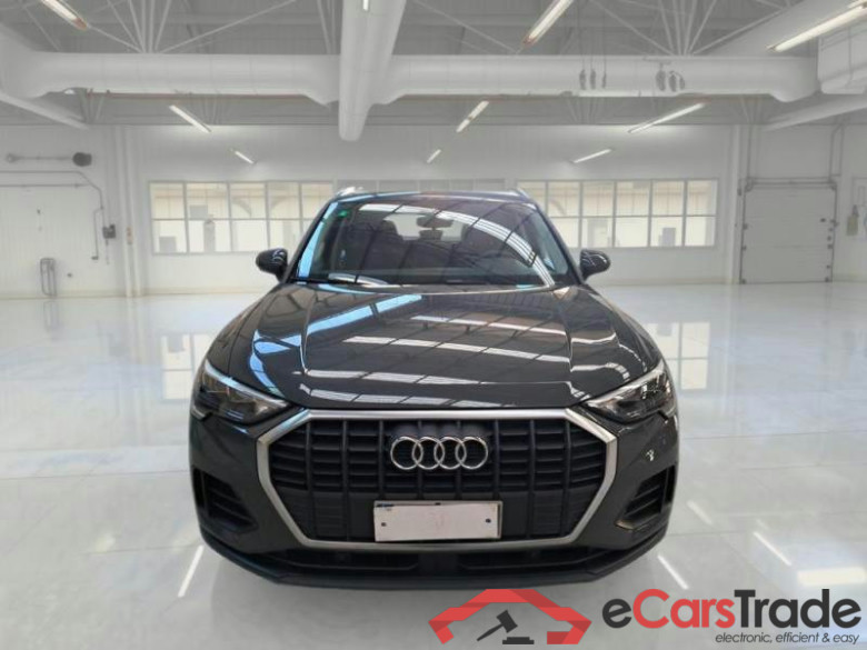 AUDI Q3 / 2018 / 5P / SUV 35 TDI S TRONIC BUSINESS #5